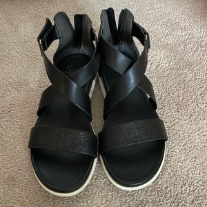 Sofft Black Strappy Sandals